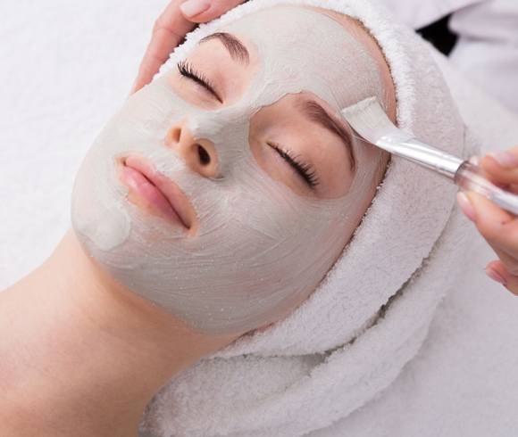 Comprehensive anti-aging facial with cleansing, exfoliation, massage, masks and care for firmer skin.